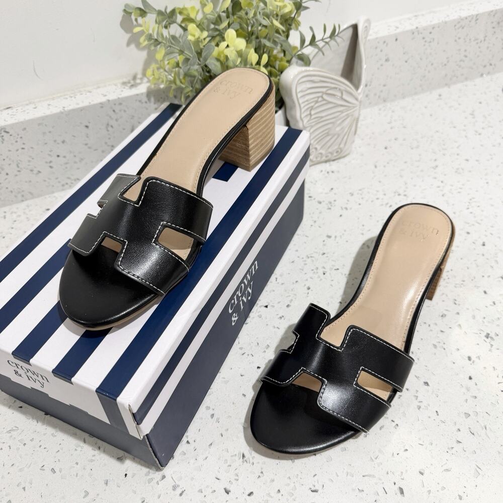 Crown And Ivy Black Raquel Block Heel Sandal Size 9 CC